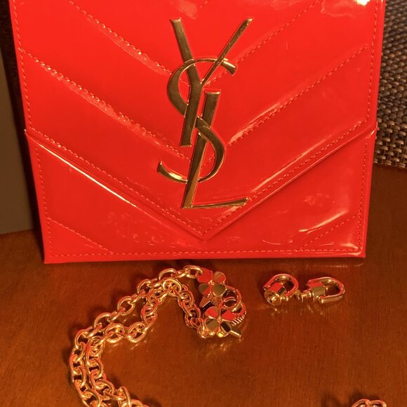 YSL Yves Saint Laurent Red Chevron Quilted Clutch Limited Edition - Picture 9 of 16